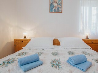 Holiday house Okrug Gornji Features 10