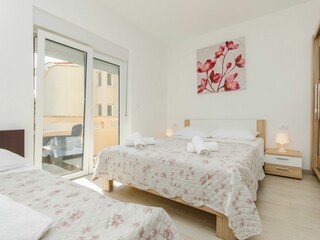Apartment Stara Novalja Features 13