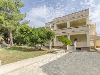 Apartment Stara Novalja Außenaufnahme 3