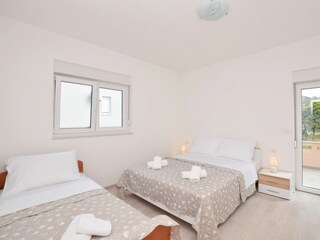 Apartment Stara Novalja Features 8