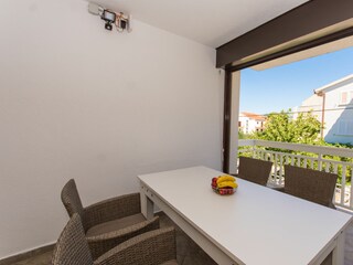 Apartment Okrug Donji Features 10