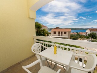 Apartment Okrug Donji Features 36