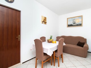 Apartment Vrsi Ausstattung 15