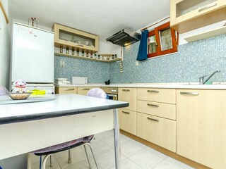 Apartment Okrug Gornji Features 14