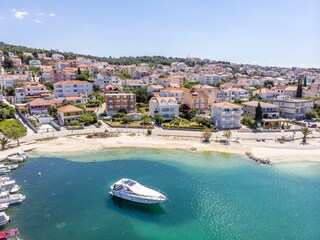 Apartment Okrug Gornji Environment 23