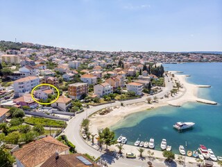 Apartment Okrug Gornji Environment 27