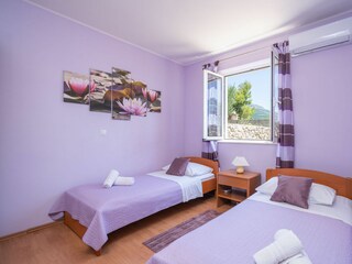Holiday house Suđurađ Features 9