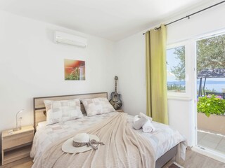 Holiday house Makarska Features 80