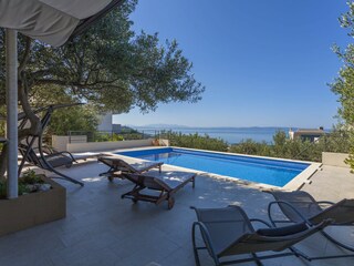 Holiday house Makarska Features 96