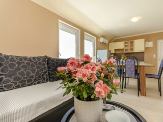 Apartment Okrug Donji Features 8