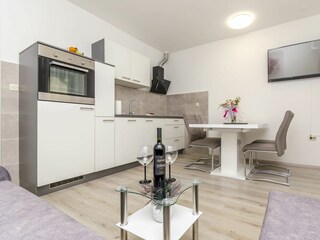 Apartment Okrug Gornji Features 5