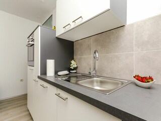 Apartment Okrug Gornji Features 10