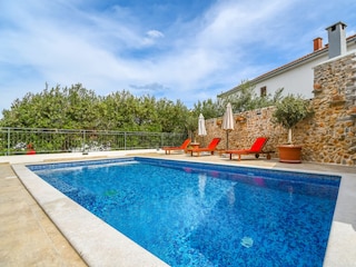 Holiday house Okrug Donji Features 16
