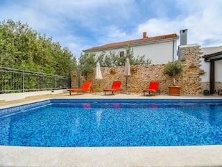 Holiday house Okrug Donji Features 28