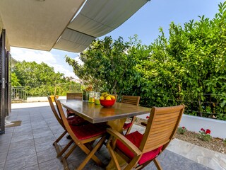 Holiday house Okrug Donji Features 45