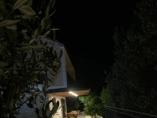 Holiday house Okrug Donji Features 2