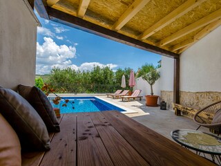 Holiday house Okrug Donji Features 15