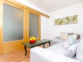 Holiday house Okrug Donji Features 45