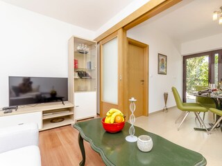 Holiday house Okrug Donji Features 47