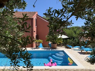 Holiday house Maslinica Features 16
