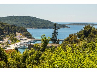 Holiday house Maslinica Environment 61