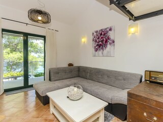 Holiday house Slatine Features 19