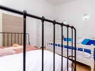 Holiday house Slatine Features 14