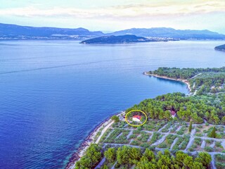 Holiday house Slatine Environment 35