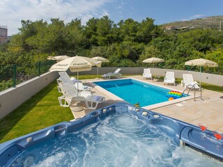 Holiday house Seget Donji Features 15
