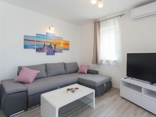 Holiday house Seget Donji Features 18