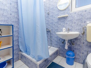 Apartment Arbanija Ausstattung 17