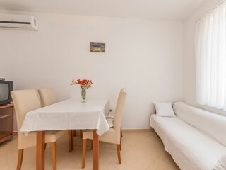 Apartment Biograd Features 12