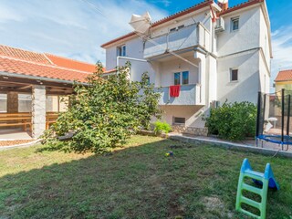 Apartment Turanj Außenaufnahme 1