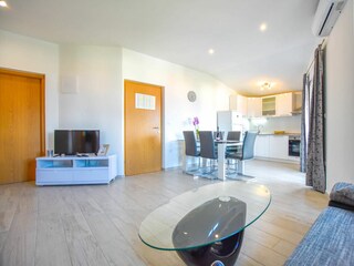 Apartment Mrljane Features 6