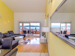 Apartment Okrug Gornji Features 5