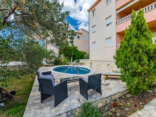 Apartment Okrug Gornji Features 26