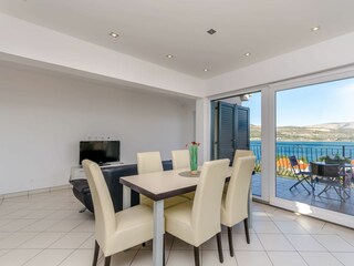 Apartment Mastrinka Features 25
