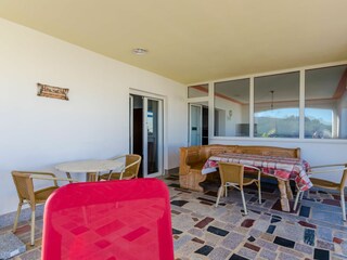 Apartment Slatine Features 8