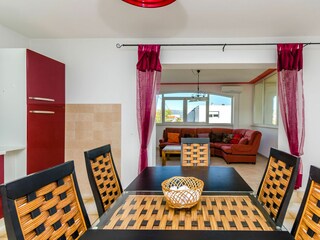 Apartment Slatine Features 9