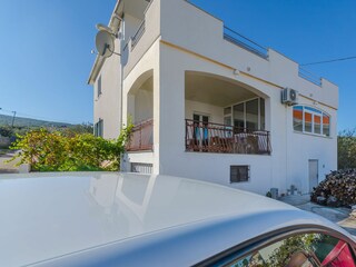 Apartment Slatine Features 10