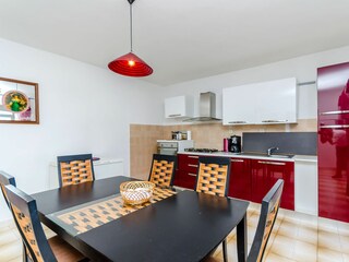 Apartment Slatine Ausstattung 11