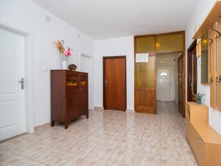 Apartment Grebastica Features 18