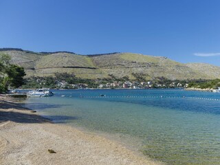 Apartment Grebastica Features 30