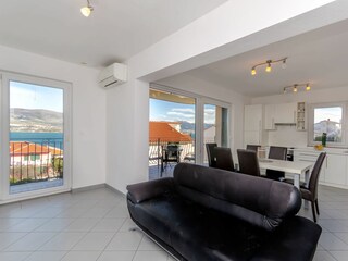 Apartment Mastrinka Features 13