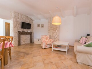 Holiday house Drage, Adria Features 9