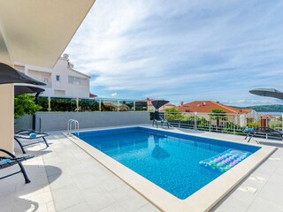 Ferienhaus Okrug Gornji Ausstattung 36