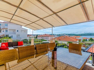 Holiday house Okrug Gornji Features 57