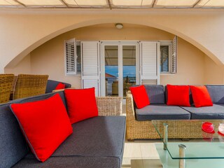 Holiday house Okrug Gornji Features 19