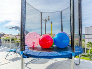 Holiday house Okrug Gornji Features 30