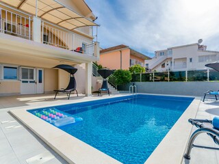 Holiday house Okrug Gornji Features 34